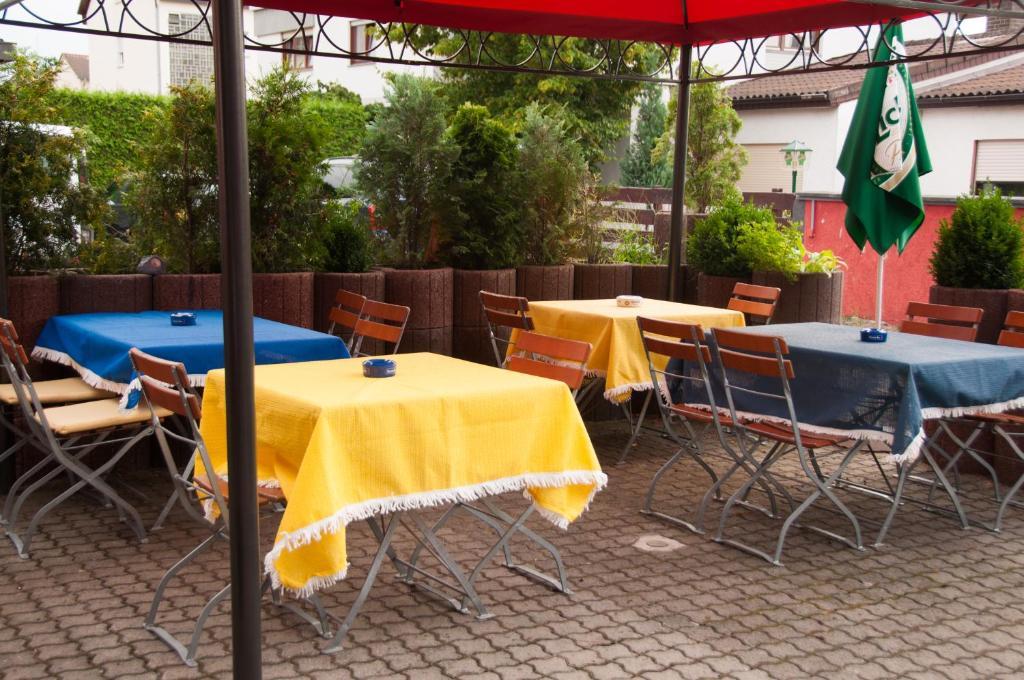 Hotel Erzhausener Hof מראה חיצוני תמונה