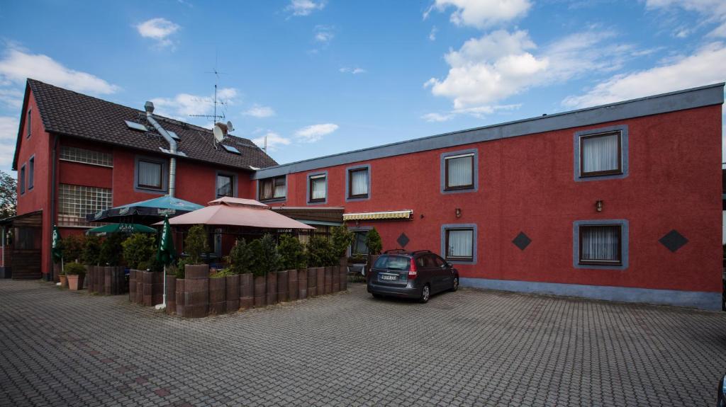 Hotel Erzhausener Hof מראה חיצוני תמונה
